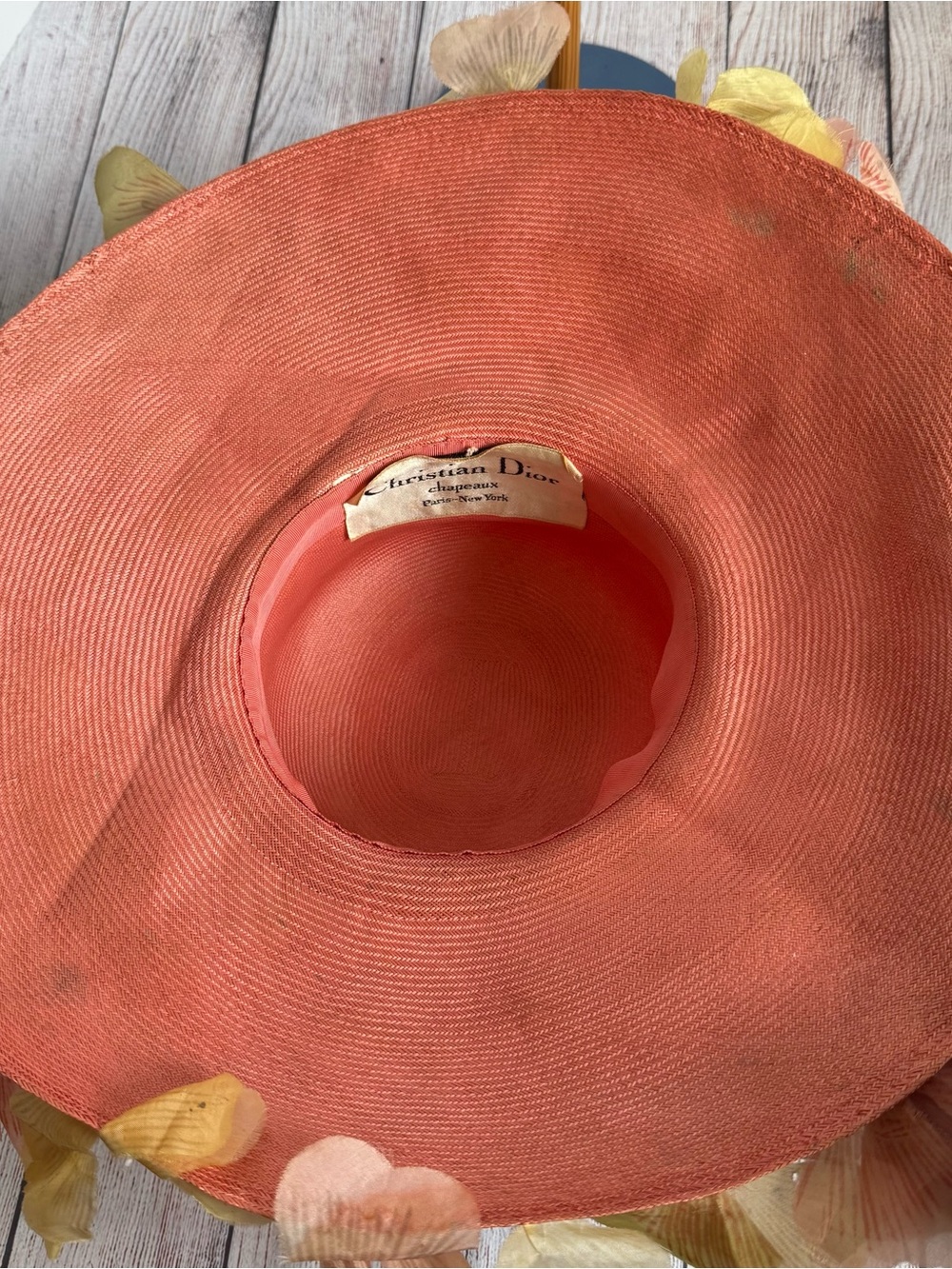 CHRISTIAN DIOR Vintage 60’s Chapeaux Straw Floral Hat - Picture 6 of 8